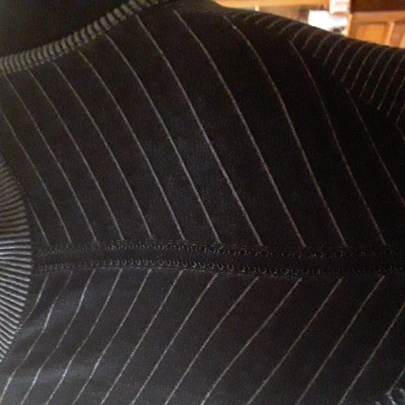 ATHLETA RACERBACK ACTIVEWEAR - Picture 5 of 9